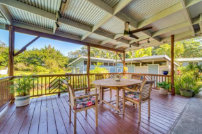 Keaau Apartment on Beautiful Acre with Pool and Deck!